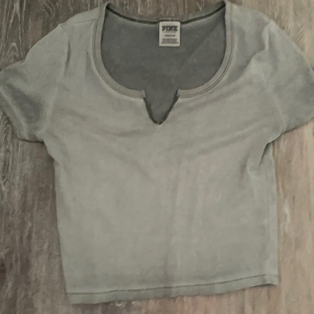 Cropped top